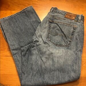 Lucky Brand Men's Relaxed Blue Jeans